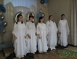 Священник посетил школу №15 Каменска-Шахтинского и поздравил педагогический коллектив с юбилеем