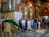 Праздничная Литургия в день памяти первоверховных апостолов Петра и Павла в Покровском кафедральном соборе города Шахты