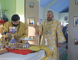 Преосвященнейший епископ Симон совершил воскресную Божественную литургию в храме праведного Иосифа Обручника города Шахты