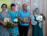 Ко Дню семьи, любви и верности протоиерей Роман Мясников поздравил семейные пары, прожившие в любви многие годы