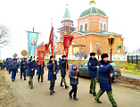 В праздник Крещения Господня учащиеся казачьей средней школы № 41 и кадеты Шахтинского кадетского корпуса принимали участие в богослужении