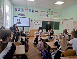 Встреча священника с учащимися казачей школы 