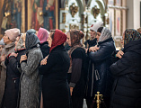 В день памяти великомученика Феодора Тирона Преосвященнейший епископ Симон совершил Литургию в Покровском кафедральном соборе города Шахты
