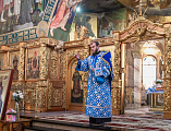 В праздник Сретения Господня Преосвященнейший епископ Симон совершил Божественную литургию в Покровском кафедральном соборе города Шахты