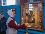 С архипастырским визитом Преосвященнейший епископ Симон посетил приход храма Архистратига Михаила в поселке Каменоломни