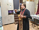 Благочинный Каменского округа освятил помещения Дома культуры в посёлке Глубоком