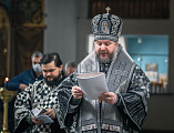 Епископ Шахтинский и Миллеровский Симон совершил Литургию Преждеосвященных Даров в Покровском кафедральном соборе г. Шахты