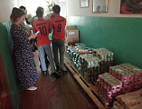 Студенты МККПТ помогли собрать около 300 продуктовых наборов для вынужденных переселенцев