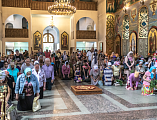 В День Святой Троицы, Пятидесятницы Преосвященнейший епископ Симон совершил Божественную литургию в Покровском кафедральном соборе г. Шахты