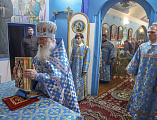 В престольный день Преосвященнейший епископ Симон совершил Божественную литургию в храме Казанской иконы Божией Матери города Гуково