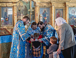 В праздник Благовещения Пресвятой Богородицы Преосвященнейший епископ Симон совершил Литургию в Покровском храме города Шахты