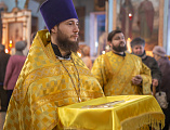 В престольный день Преосвященнейший епископ Симон совершил Божественную литургию в храме святителя Николая города Шахты