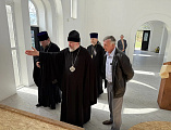 Епископ Шахтинский и Миллеровский Симон посетил строящийся храм в хуторе Арпачин