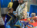 В престольный праздник Преосвященнейший епископ Симон совершил Божественную литургию в храме Казанской иконы Божией Матери г. Гуково