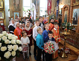 В день памяти святителя Николая Чудотворца епископ Симон совершил Литургию в Никольском храме хутора Гуково