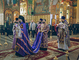 В Неделю Торжества Православия Преосвященнейший епископ Симон совершил Божественную литургию святителя Василия Великого в Покровском кафедральном соборе г. Шахты