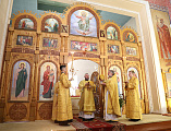 Епископ Шахтинский и Миллеровский Симон возглавил воскресное богослужение в храме святого равноапостольного князя Владимира города Шахты