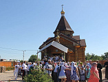 Епископ Шахтинский и Миллеровский Симон в престольный день совершил Божественную литургию в храме преподобного Серафима Саровского хут. Красновка