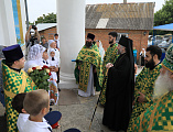 В восьмую годовщину архиерейской хиротонии Преосвященнейший епископ Симон совершил Божественную литургию в храме Успения Пресвятой Богородицы станицы Калитвенской