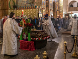 Праздников Праздник и Торжество из Торжеств. В праздник Светлого Христова Воскресения в Покровском кафедральном соборе г. Шахты состоялось торжественное богослужение