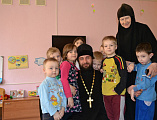 В Шахтах состоялась встреча монахини Марии (Литвиновой) с воспитанниками реабилитационного центра «Добродея»