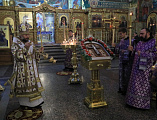 Преосвященнейший епископ Симон совершил всенощное бдение в канун Крестопоклонной Недели Великого поста