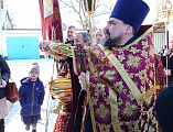 В Покровском храме города Новошахтинска совершили молебен священномученику Харлампию Магнезийскому