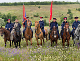 В Миллеровском районе прошел конный переход, посвященный Году защитника Отечества и памяти воинов-земляков, погибших в ходе СВО  