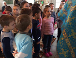 В храме святой Анны Кашинской состоялась очередная встреча с воспитанниками детского сада № 1 мкр. Заводской г. Каменск-Шахтинский