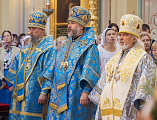 С сонмом архиереев Православной Церкви епископ Симон принял участие в торжествах по случаю празднования Донской иконы Божией Матери
