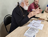 В храме преподобного Серафима Саровского хутора Красновка продолжаются собрания библейской группы      
