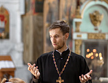 Школьники посетили Покровский кафедральный собор ко Дню молодёжи