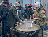 Праздничное мероприятие, посвященное Покрову Пресвятой Богородицы, состоялось на Соборной площади г. Шахты