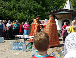 В храме Рождества Пресвятой Богородицы сл. Большинка состоялось соборное богослужение духовенства Тарасовского округа