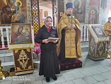 В канун праздника Покрова Божией Матери, на подворье храма Архистратига Михаила станицы Вешенской состоялась благотворительная ярмарка