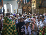 В День Святой Троицы, Пятидесятницы Преосвященнейший епископ Симон совершил Божественную литургию в Покровском кафедральном соборе г. Шахты