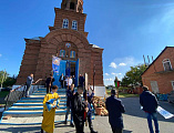 Торжественным богослужением отметили престольный праздник в Покровском храме станицы Кривянской