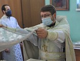 В престольный день Преосвященнейший епископ Симон совершил Божественную литургию в храме Архистратига Михаила пос. Каменоломни