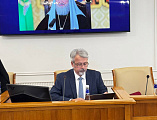 По  благословению Преосвященнейшего Симона, епископа Шахтинского и Миллеровского, председатель епархиального  отдела религиозного образования и катехизации протоиерей Сергий Яценко  проходит обучение на курсах повышения квалификации
