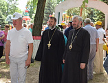 Преосвященнейший епископ Симон принял участие в традиционном празднике Ростовской области «Дне Багаевского огурца»