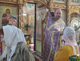В Донском храме г. Новошахтинска поздравили прихожан, достигших «возраста духовной мудрости»