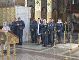 В Покровском кафедральном соборе города Шахты совершили богослужение с участием сотрудников пожарно-спасательной службы
