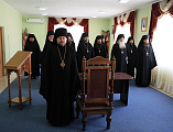 Под председательством Преосвященнейшего епископа Симона в духовно-просветительском центре при Покровском кафедральном соборе г. Шахты прошло собрание монашествующих Шахтинской епархии