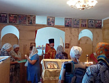 В день памяти святых Царственных Страстотерпцев в п. Привольном Багаевского благочиния отметили престольный праздник