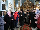 Во вторник первой седмицы Великого поста епископ Шахтинский и Миллеровский Симон совершил великое повечерие с чтением покаянного канона преподобного Андрея Критского в Донецком Успенском архиерейском подворье