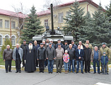Иеромонах Николай (Наметышев) поздравил личный состав военной части 3033 с Днем войск национальной гвардии РФ 