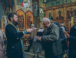 В праздник Сретения Господня Преосвященнейший епископ Симон совершил Божественную литургию в Покровском кафедральном соборе г. Шахты