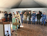 В храме святого Александра Невского молились о погибших при исполнении служебных обязанностей сотрудников