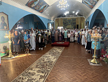 В престольный день епископ Симон совершил Божественную литургию в храме в честь Казанской иконы Божией Матери