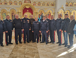 Единство веры и служения: казаки Зверевского казачьего круга посетили храм святителя Николая Чудотворца 